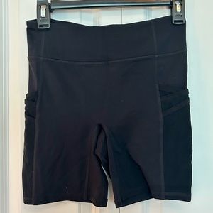 Fabletics biker shorts with pockets